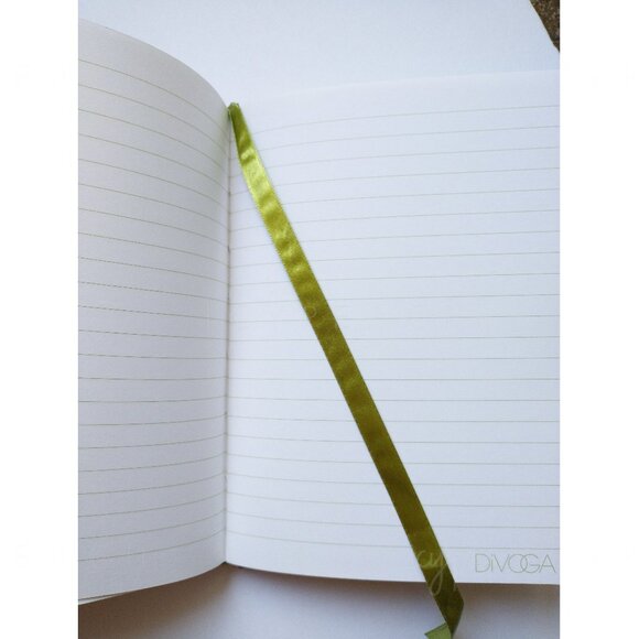 DiVOGA Magnetic Hardcover Journal Lined 5x7 NEW (FLAWS) Green Paisley Notebook - Picture 4 of 9